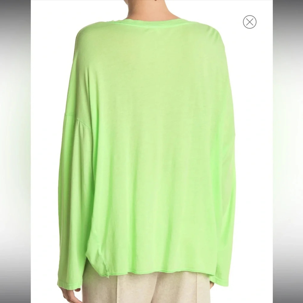 NWOT Sundry Pop Lime Athletic Crew Neck T-shirt - Picture 2 of 6